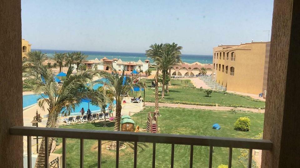 Special Chalets In Porto South Beach Families Αΐν Σούχνα Εξωτερικό φωτογραφία